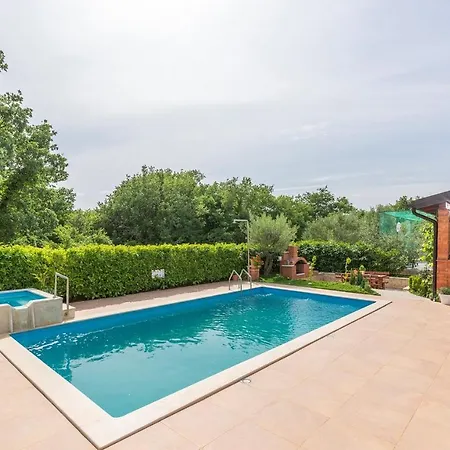 Complex With Pool Guest house 3*