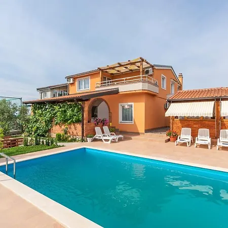 Complex With Pool 3*