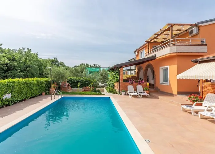 Complex With Pool 3*